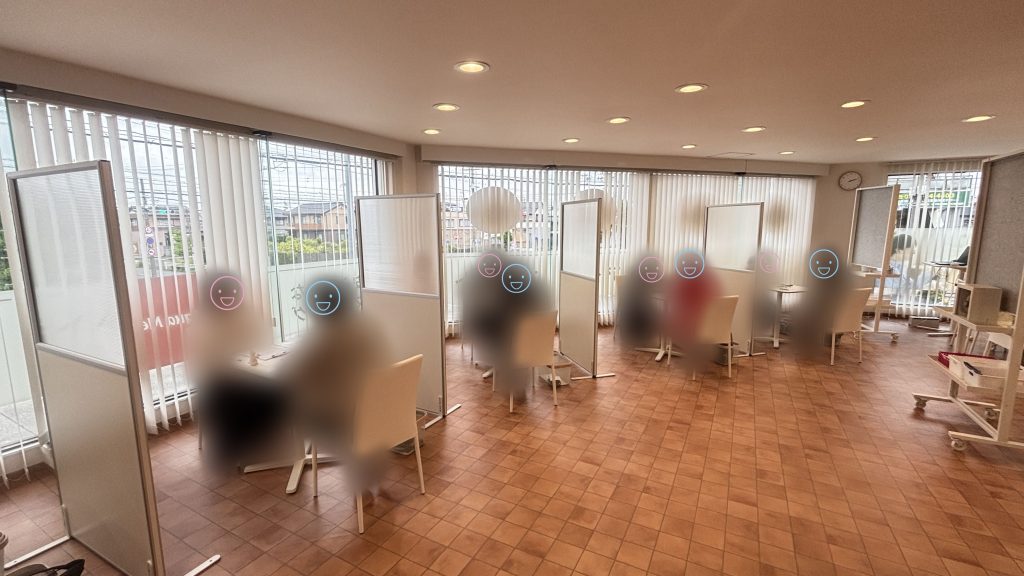 30代〜40代前半限定！パフェ作りで仲良くなる恋活パーティー　当日の様子2